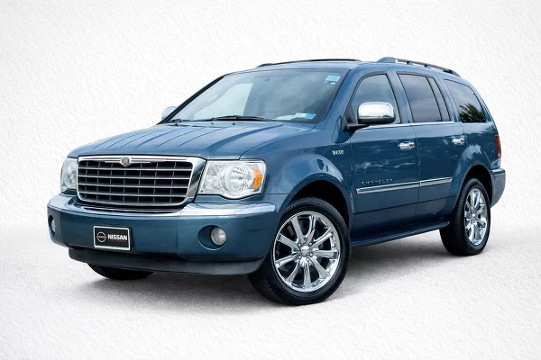 Used 2009 Chrysler Aspen Image
