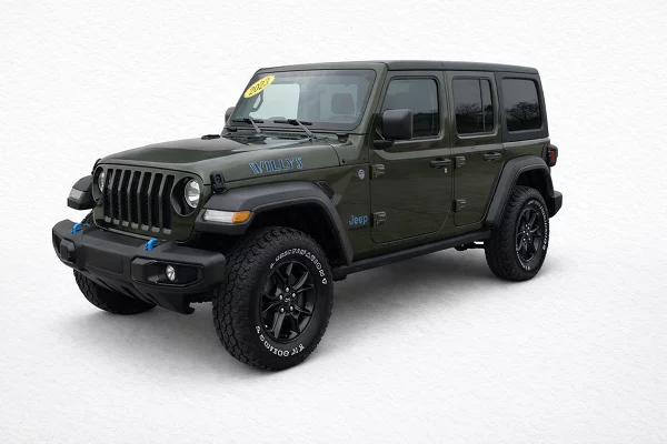 Used 2023 Jeep Wrangler Image