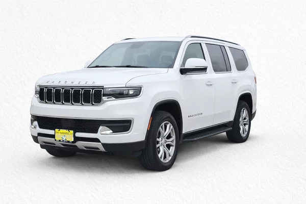 Used 2022 Jeep Wagoneer Image