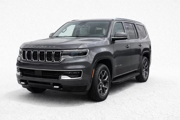 Used 2023 Jeep Wagoneer Image