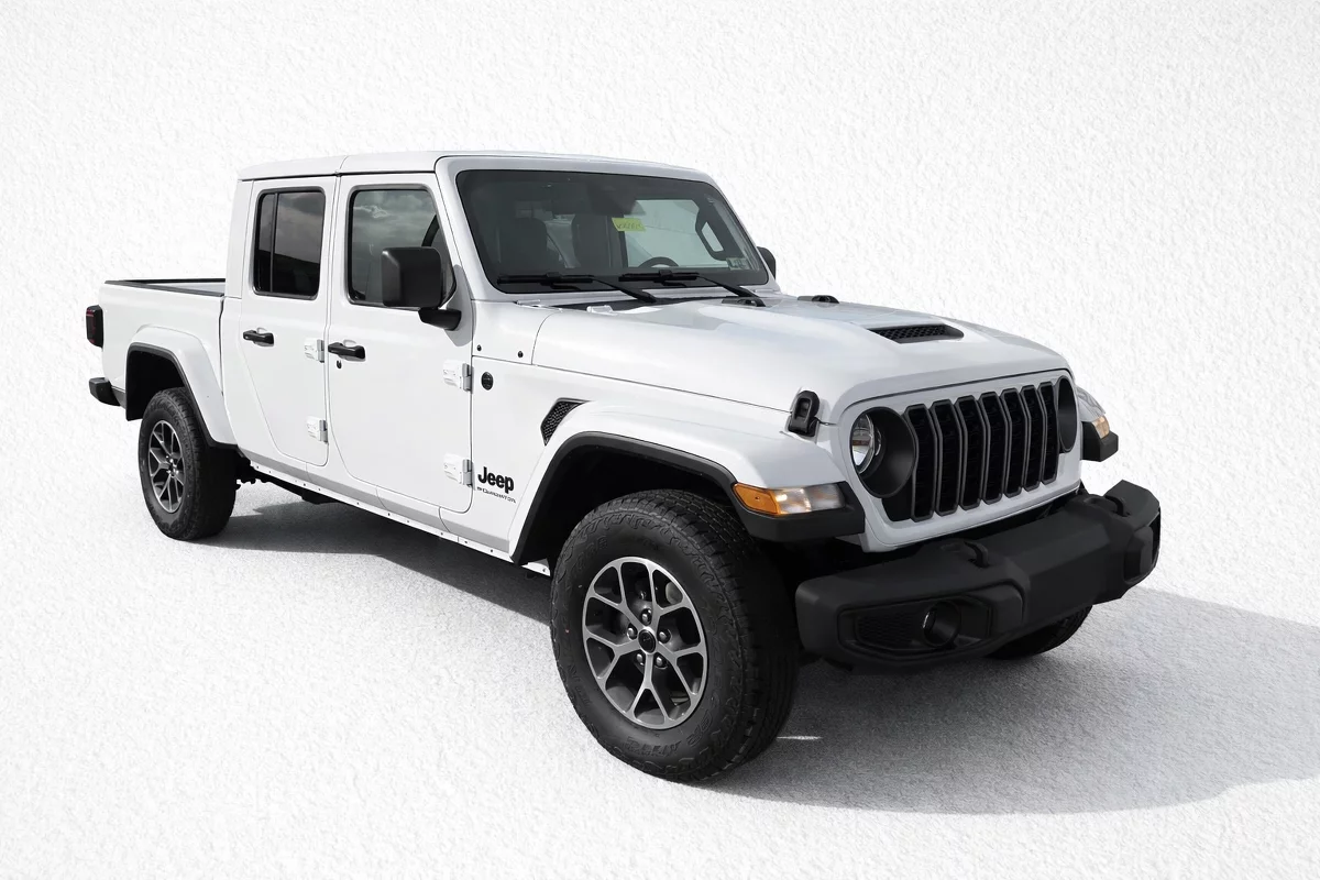 New 2026 Jeep Gladiator