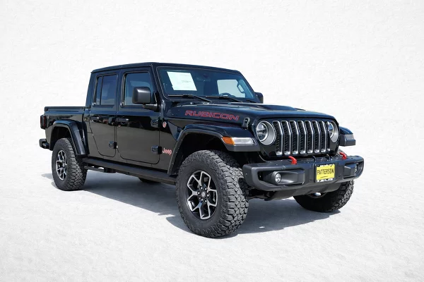 New 2025 Jeep Gladiator Image