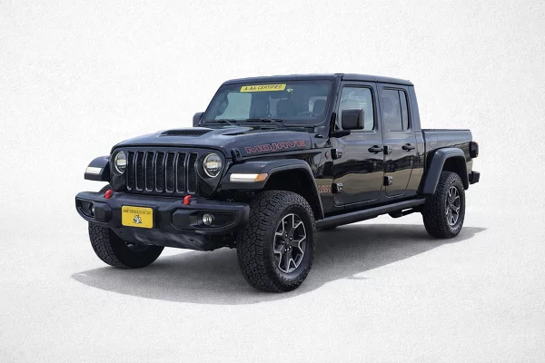 Used 2025 Jeep Gladiator Image