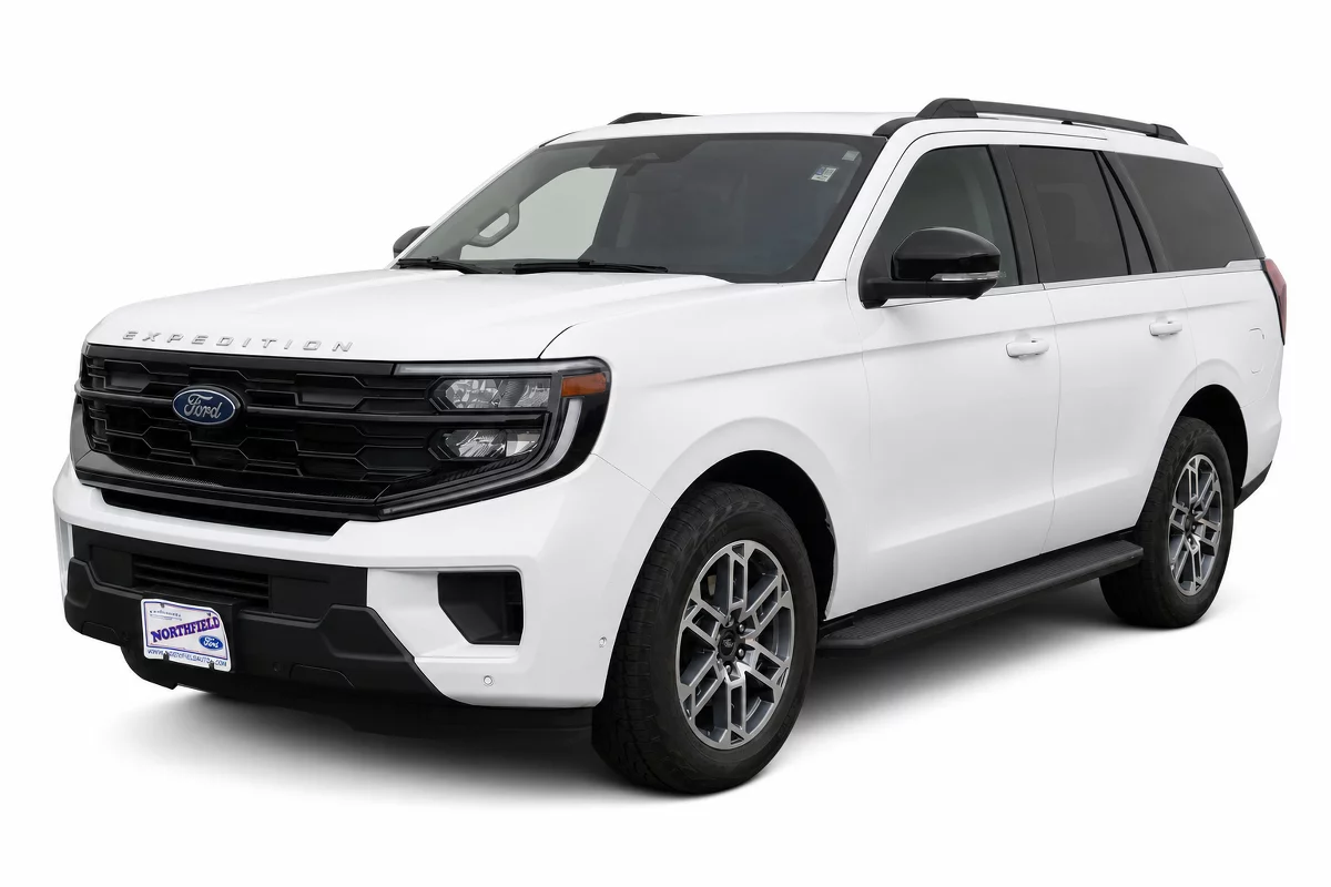 Used 2025 Ford Expedition