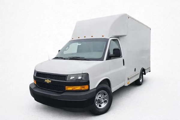Used 2018 Chevrolet Express Cutaway Image