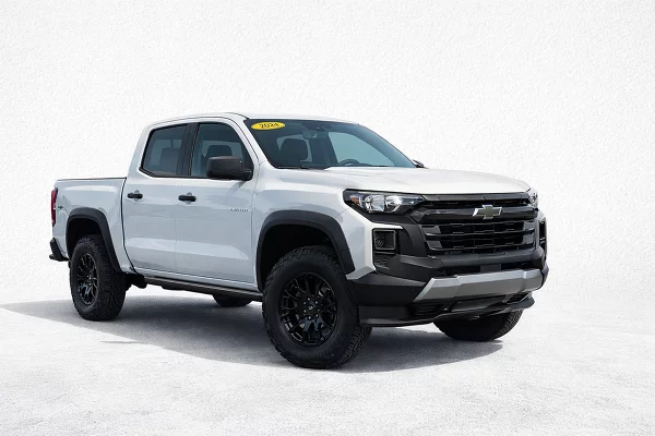 Used 2024 Chevrolet Colorado Image