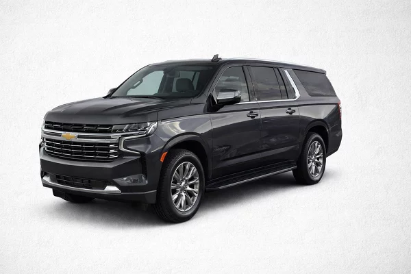 Used 2023 Chevrolet Suburban Image
