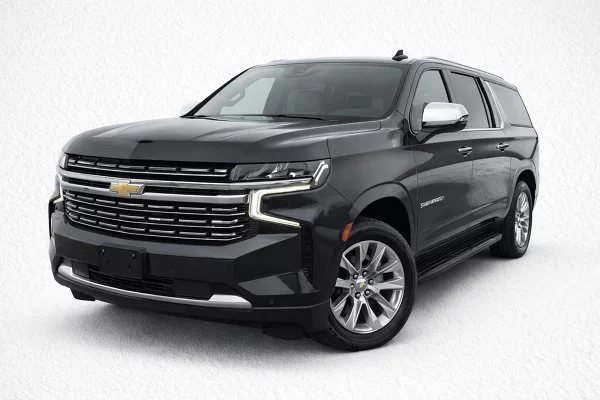 Used 2023 Chevrolet Suburban Image