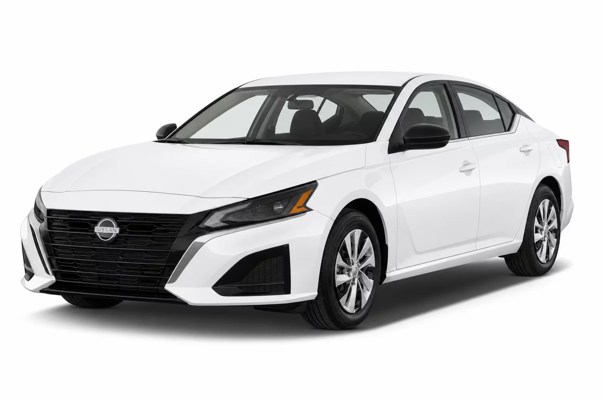 Used 2025 Nissan Altima