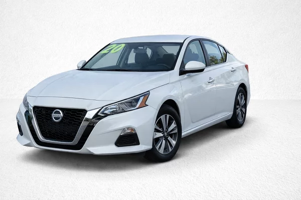 Used 2020 Nissan Altima Image