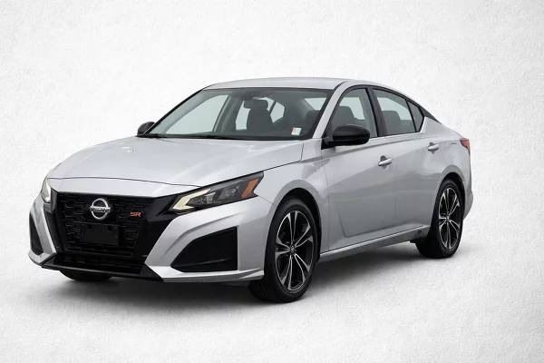 Used 2024 Nissan Altima Image