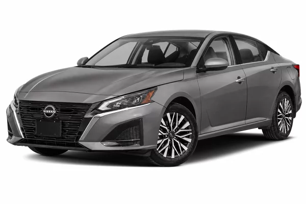 Used 2024 Nissan Altima Image
