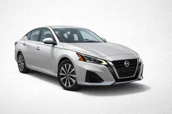 Used 2023 Nissan Altima Image