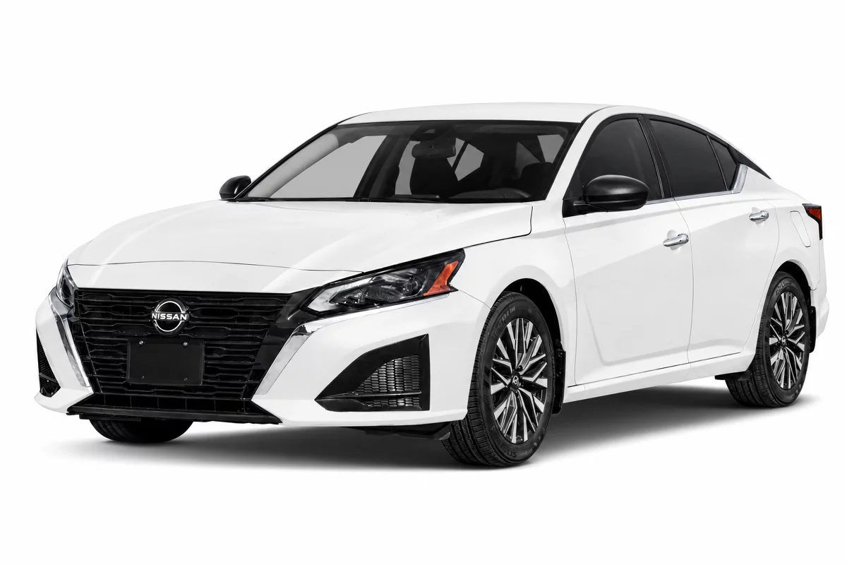 Used 2025 Nissan Altima