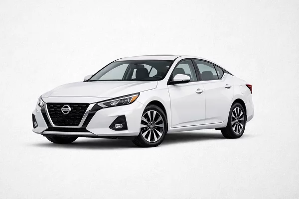 Used 2025 Nissan Altima Image