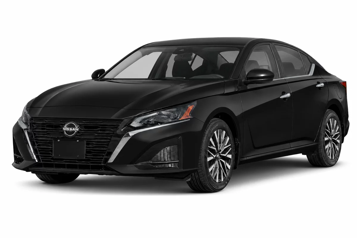 Used 2025 Nissan Altima