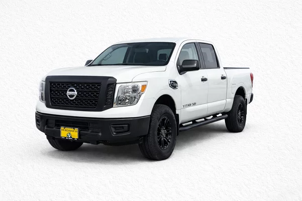 Used 2016 Nissan Titan XD Image