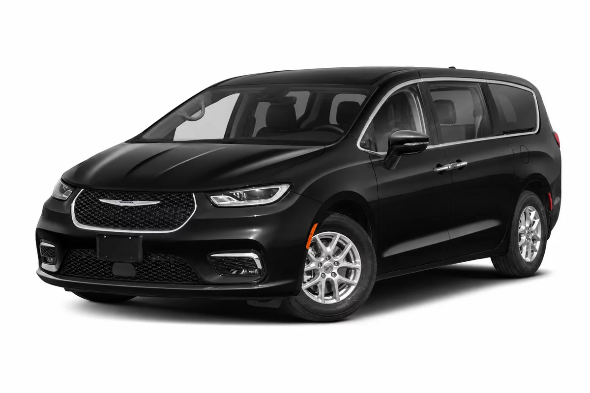 Used 2024 Chrysler Pacifica