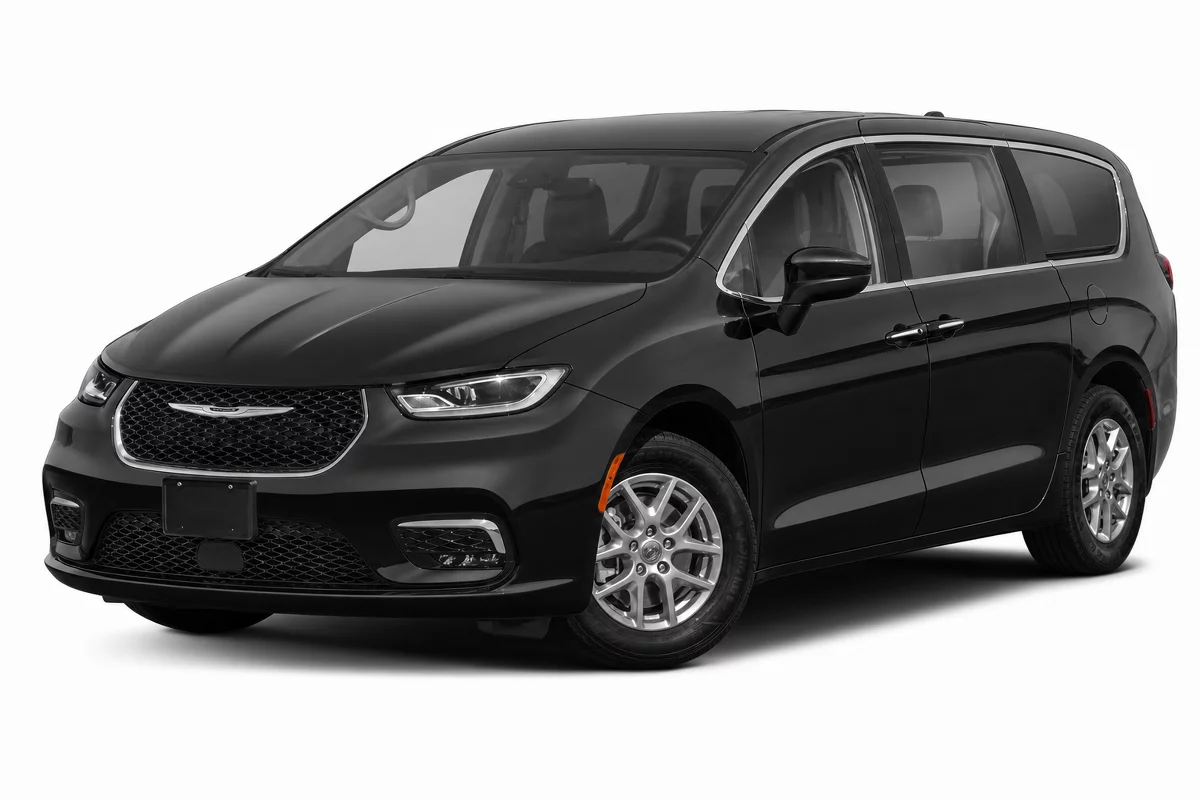 Used 2024 Chrysler Pacifica