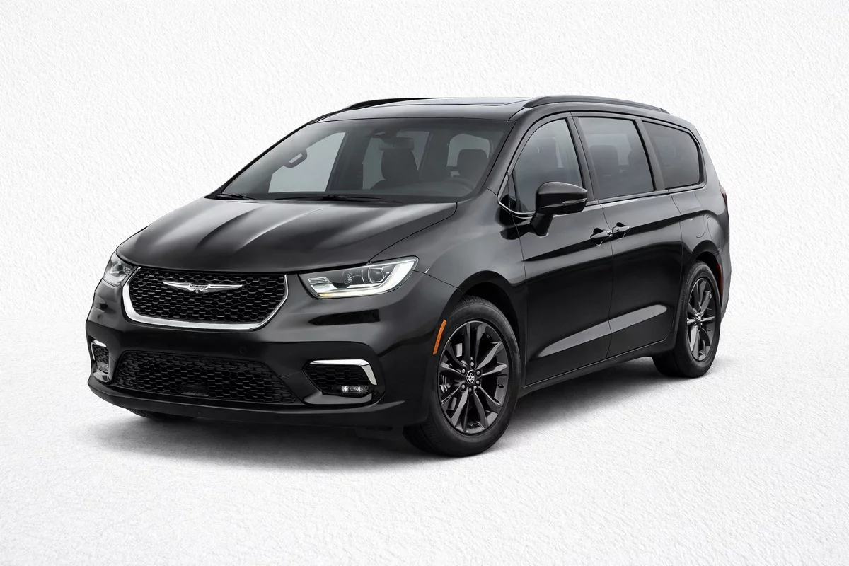 Used 2025 Chrysler Pacifica