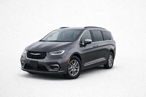 Used 2023 Chrysler Pacifica Image