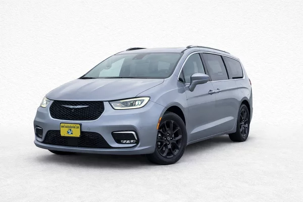 Used 2022 Chrysler Pacifica Image