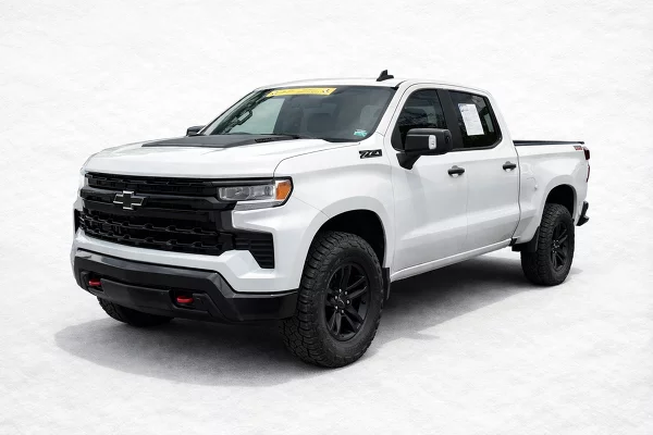 Used 2024 Chevrolet Silverado 1500 Image