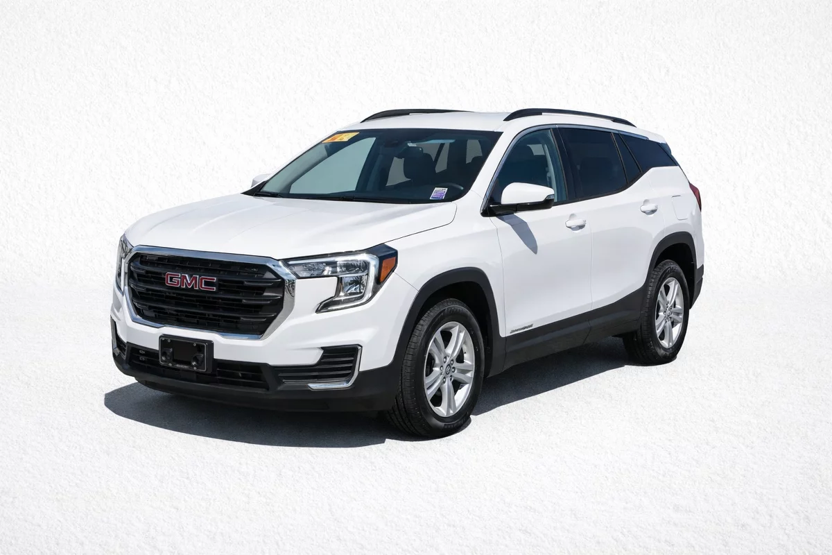 Used 2024 GMC Terrain