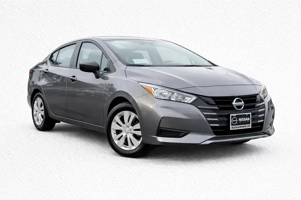 Used 2025 Nissan Versa Image