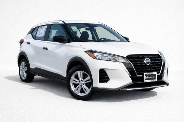 Used 2024 Nissan Kicks Image