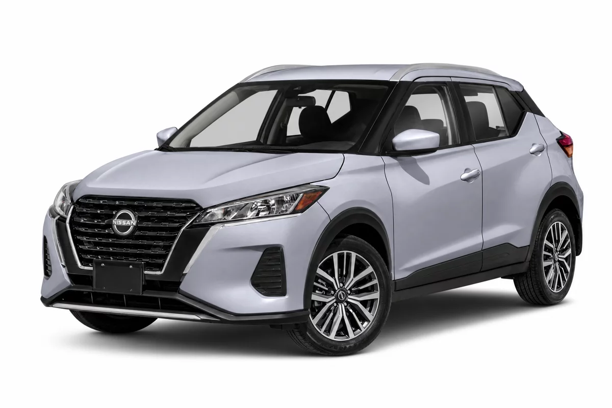 Used 2024 Nissan Kicks