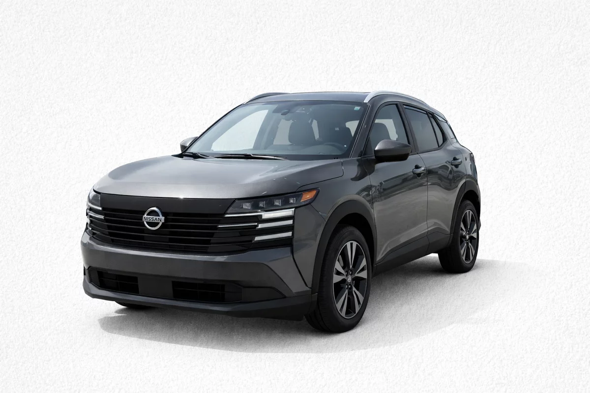 Used 2025 Nissan Kicks