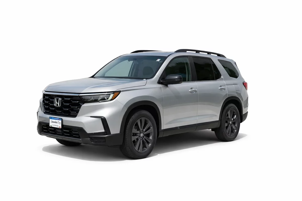 Used 2025 Honda Pilot
