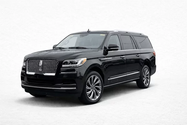 Used 2023 Lincoln Navigator L Image