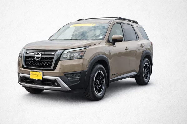 Used 2024 Nissan Pathfinder Image