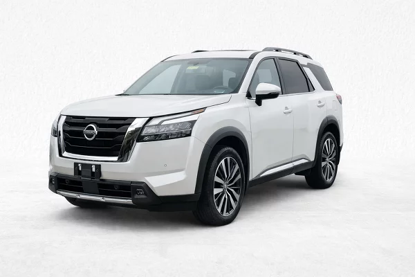Used 2024 Nissan Pathfinder Image