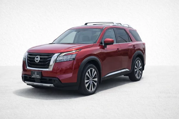 Used 2023 Nissan Pathfinder Image