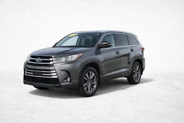 Used 2019 Toyota Highlander Image