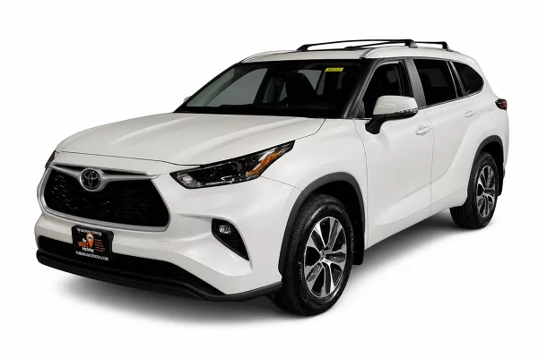 Used 2024 Toyota HIGHLANDER Image