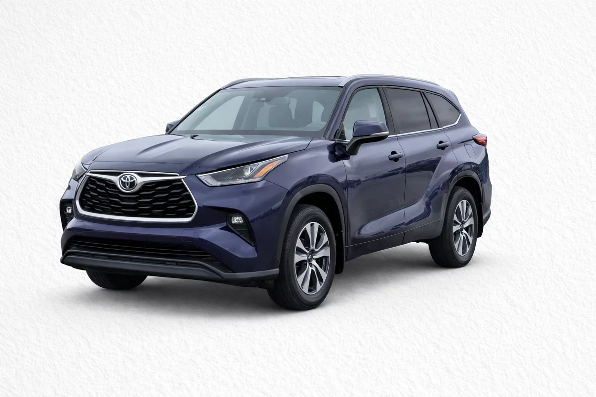 Used 2023 Toyota Highlander
