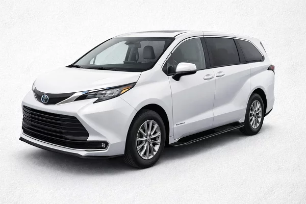 Used 2025 Toyota Sienna Image