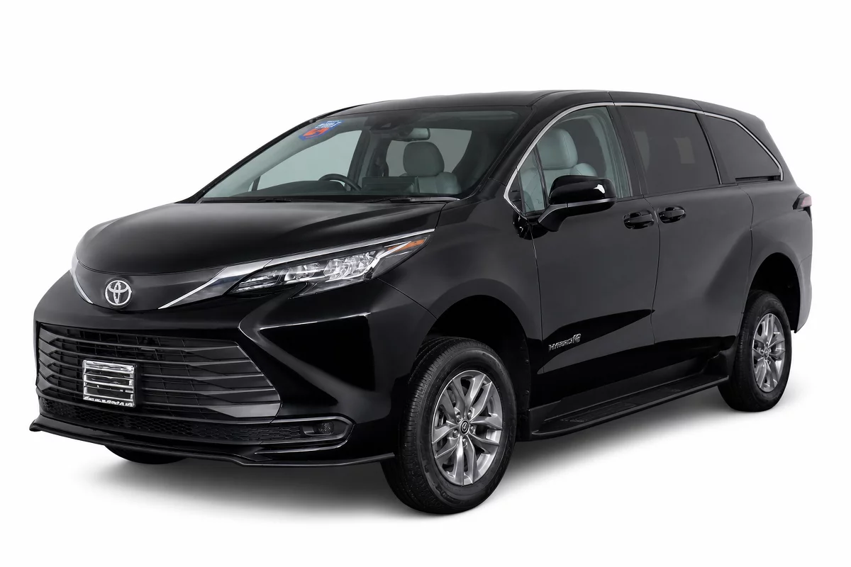 Used 2026 Toyota Sienna
