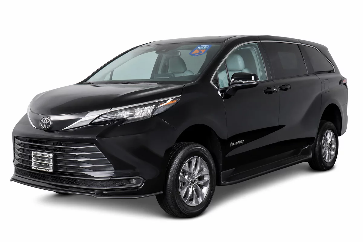 Used 2026 Toyota Sienna