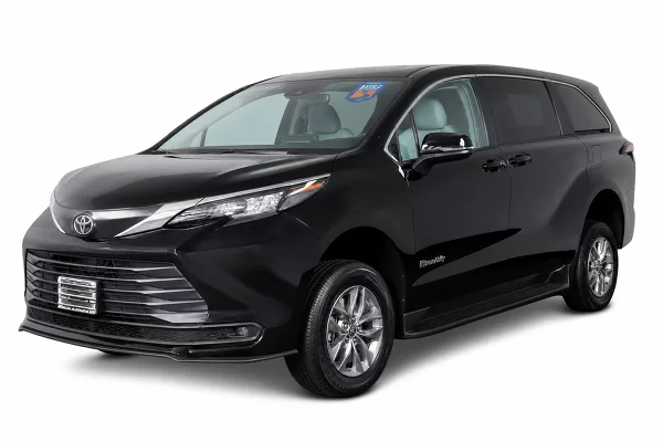 Used 2026 Toyota Sienna Image