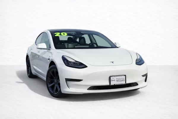 Used 2020 Tesla Model 3 Image