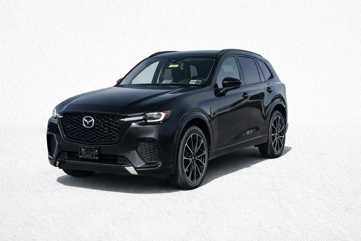 Used 2025 Mazda CX-70
