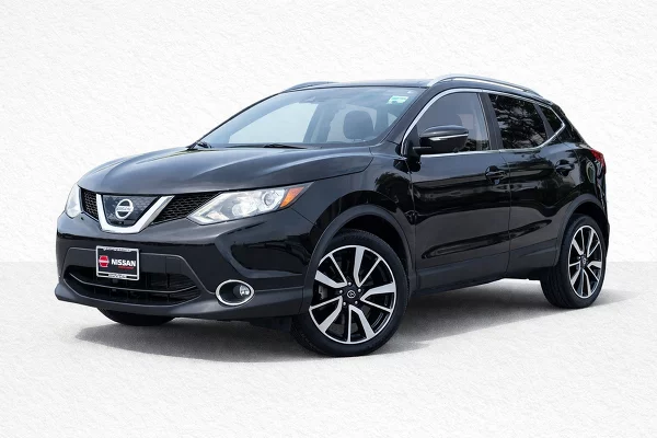 Used 2018 Nissan Rogue Sport Image