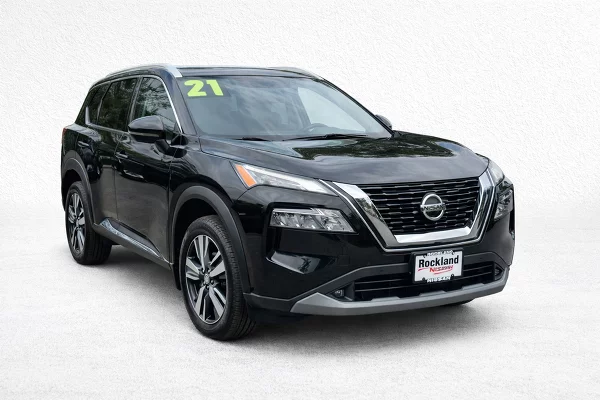Used 2021 Nissan Rogue Image