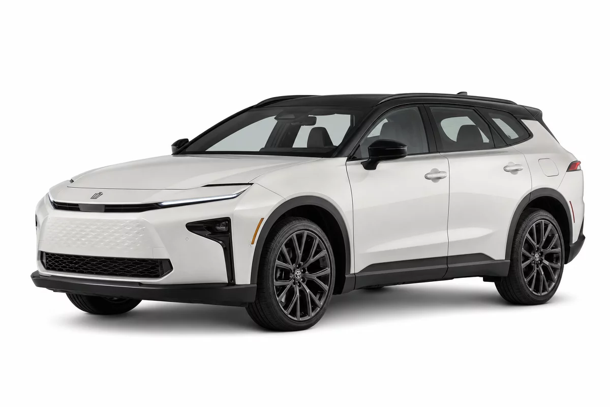 New 2026 Toyota Crown Signia