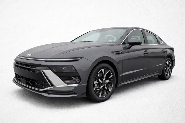 Used 2025 Hyundai Sonata Image